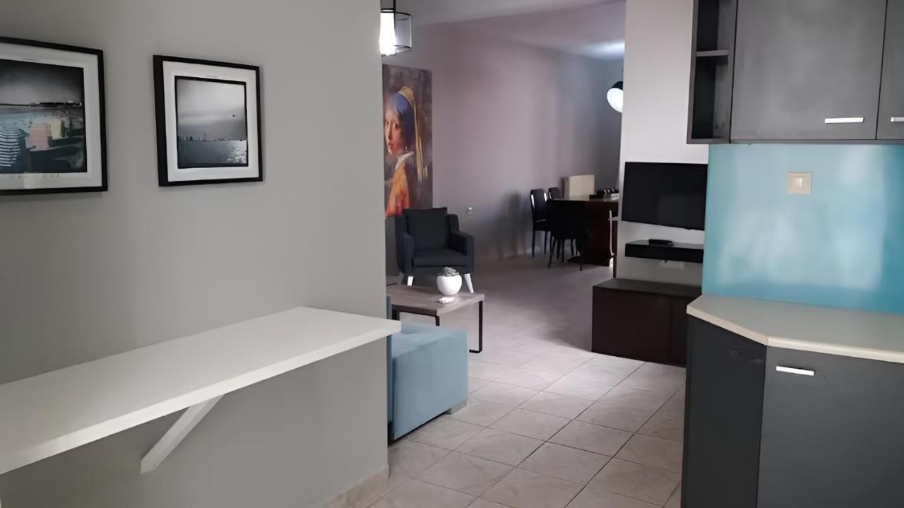 03 - Apt In The Heart Of The City - Heraklion Daire Dış mekan fotoğraf